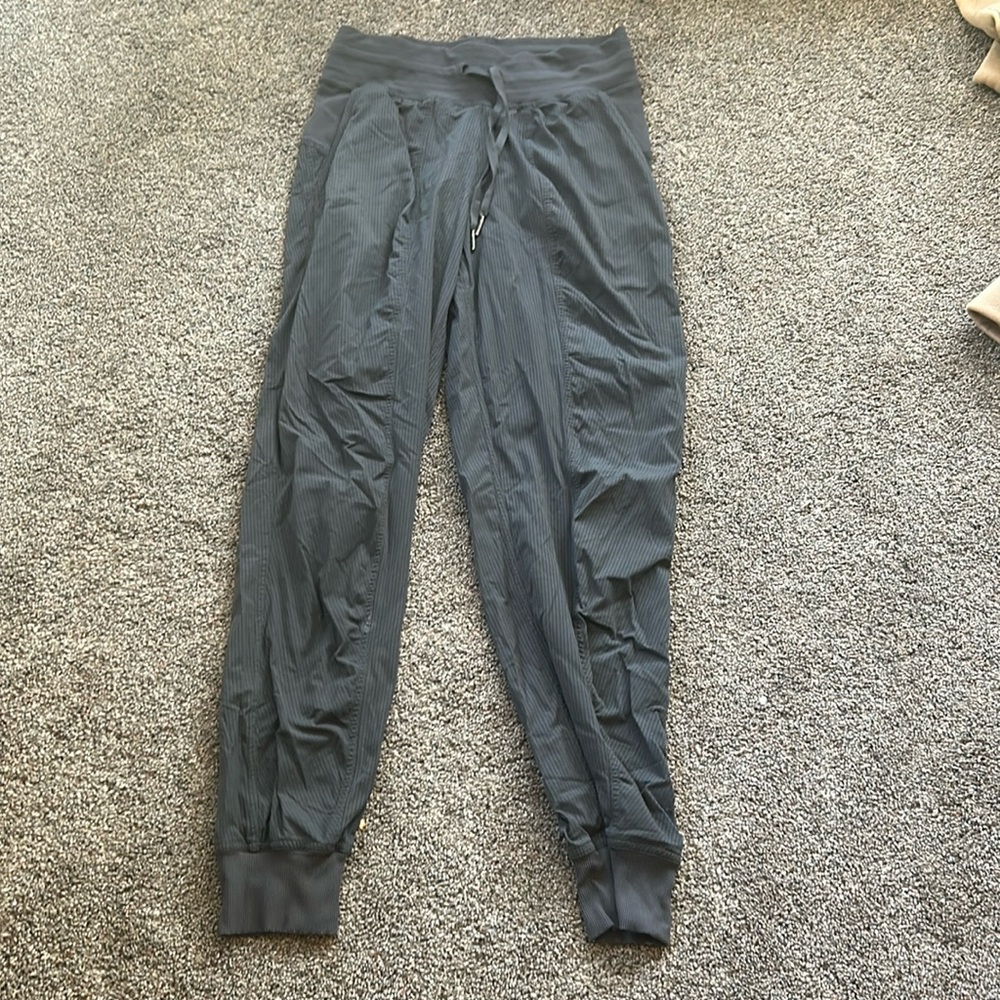 lulu joggers